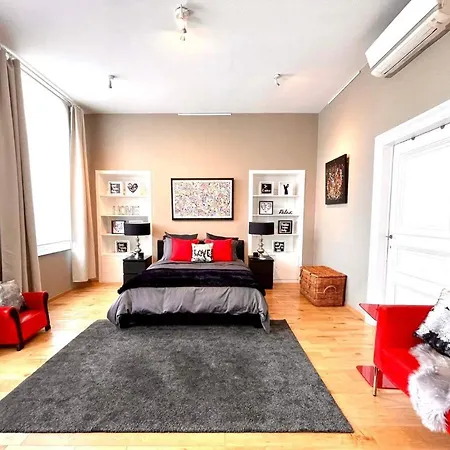 La Petite Galerie Apartment